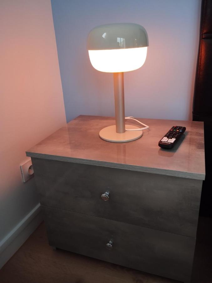 Bed and Breakfast Le Beau Refuge Parisien De Cergy - Parisian Modern Flat At Cergy Esterno foto