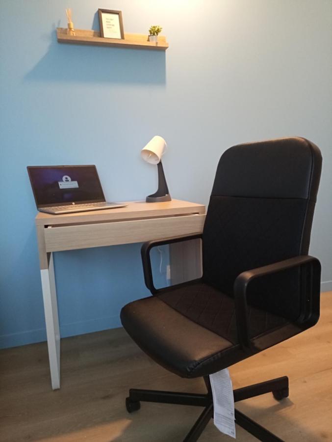 Bed and Breakfast Le Beau Refuge Parisien De Cergy - Parisian Modern Flat At Cergy Esterno foto