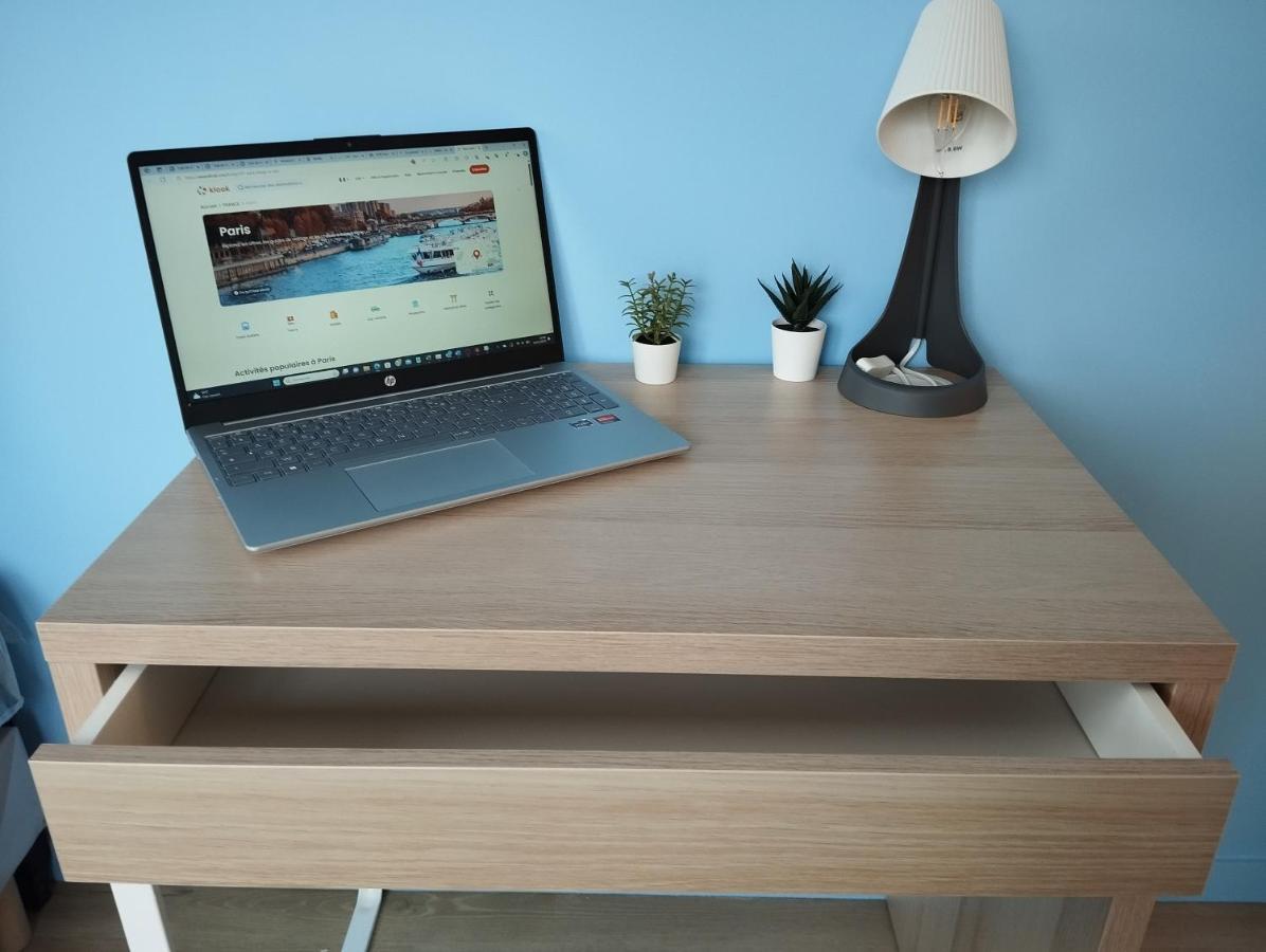 Bed and Breakfast Le Beau Refuge Parisien De Cergy - Parisian Modern Flat At Cergy Esterno foto