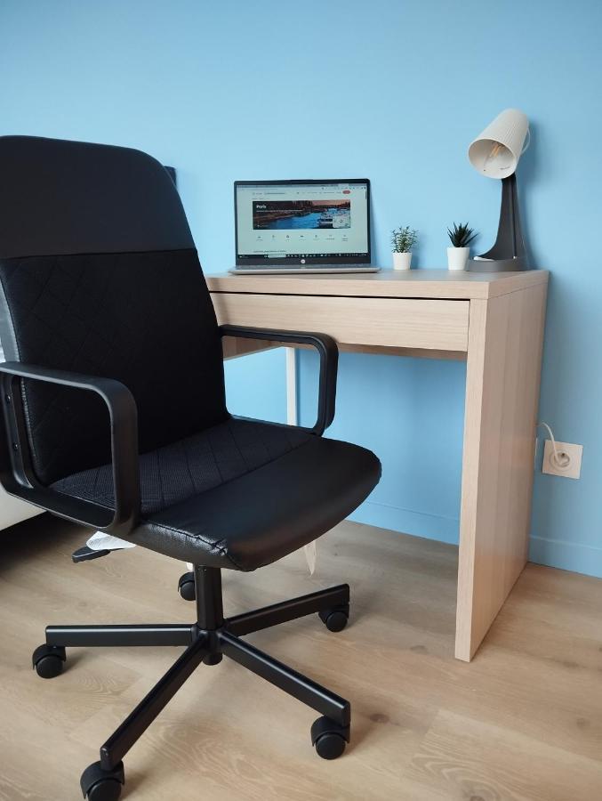 Bed and Breakfast Le Beau Refuge Parisien De Cergy - Parisian Modern Flat At Cergy Esterno foto