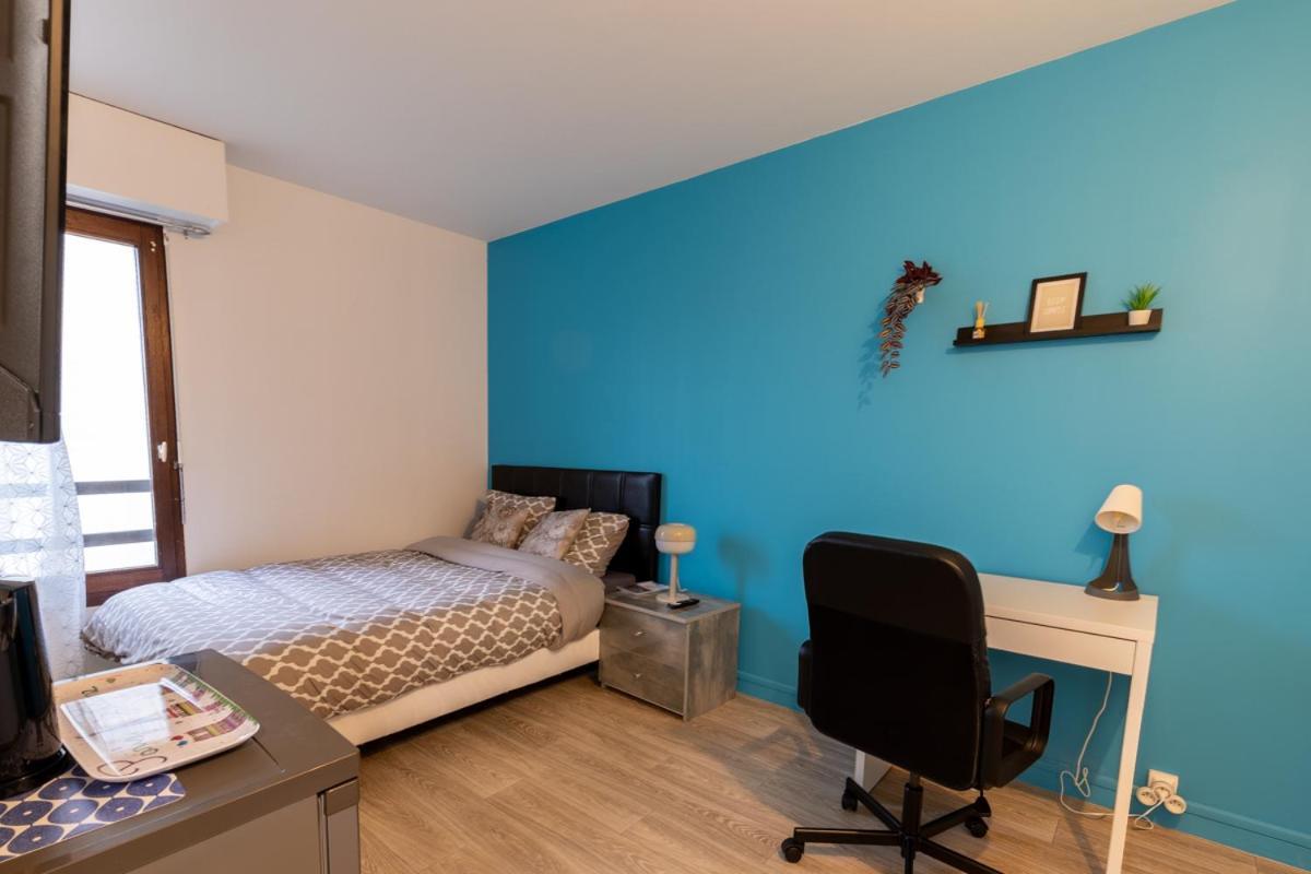 Bed and Breakfast Le Beau Refuge Parisien De Cergy - Parisian Modern Flat At Cergy Esterno foto